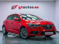 Usado Renault Mégane IV Zen 130 CV (95 kW) 2018 Rojo Berlina