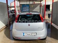 Usado Fiat Grande Punto Active 77 CV (56 kW) 2008 Gris / plata Utilitario
