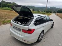 Usado BMW 318 136 CV (100 kW) 2015 Blanco Familiar