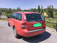 Usado Volvo V50 Momentum 136 CV (100 kW) 2007 Rojo Familiar