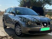 Usado Seat Ibiza Stella 64 CV (47 kW) 2003 Gris / plata Utilitario