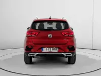 Usado MG ZS Luxury 111 CV (81 kW) 2024 Blanco SUV