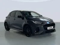 Usado Mazda 2 Homura-Line 116 CV (85 kW) 2024 Gris Utilitario