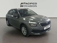 Usado Skoda Kamiq 95 CV (69 kW) 2022 Gris SUV