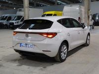 Usado Seat Leon Style 115 CV (84 kW) 2021 Blanco Berlina