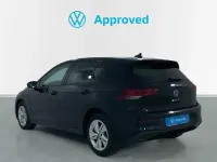 Usado VW Golf VIII Life 115 CV (84 kW) 2024 Negro Berlina