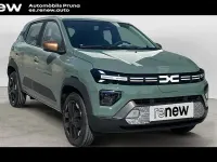Begagnad Dacia Spring Extreme 47 kW (65 HK) 2025 Grön Halvkombi