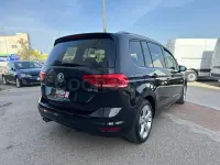 Usado VW Touran Advance 150 CV (110 kW) 2017 Negro Monovolumen