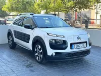 Usado Citroën C4 Feel 82 CV (60 kW) 2016 Blanco Berlina