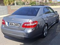 Usado Mercedes E220 Elegance 170 CV (125 kW) 2010 Gris / plata Familiar