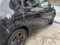Usado Seat Leon Reference 105 CV (77 kW) 2011 Negro Utilitario