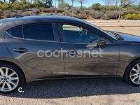Usado Mazda 3 Edition 120 CV (88 kW) 2017 Gris / plata Berlina