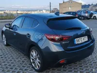 Usado Mazda 3 Luxury 150 CV (110 kW) 2013 Gris / plata Berlina