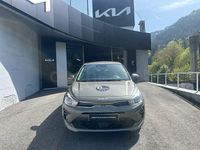 Usado Kia Rio 84 CV (61 kW) 2023 Gris / plata Berlina