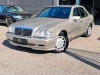 Usado Mercedes C220 Elegance 150 CV (110 kW) 1996 Beige Berlina