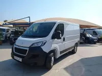 Usado Peugeot Boxer 140 CV (102 kW) 2023 Blanco Van