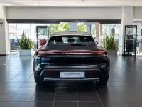 Nuevo Porsche Taycan Cross Turismo 319 kW (435 CV) 2026 Negro Familiar