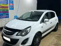 Usado Opel Corsa Color Edition 100 CV (73 kW) 2014 Blanco Utilitario