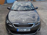 Usado Peugeot 308 SW Allure 130 CV (95 kW) 2016 Gris / plata Familiar
