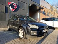 Używany Ford Focus Trend 115 KM (84 kW) 2006 Czarny Sedan/Limuzyna