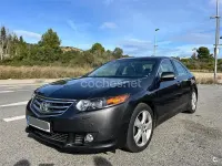 Usado Honda Accord Luxury 150 CV (110 kW) 2010 Marrón Berlina