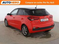 Usado Hyundai i20 99 CV (72 kW) 2019 Rojo Utilitario
