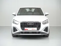 Usado Audi Q2 Black Edition 150 CV (110 kW) 2025 Blanco SUV