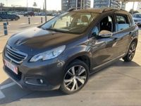 Usado Peugeot 2008 Allure 120 CV (88 kW) 2015 Gris / plata SUV