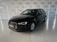 Usado Audi A3 Sport 110 CV (80 kW) 2016 Negro Utilitario