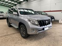 Usado Toyota Land Cruiser 177 CV (130 kW) 2016 Gris SUV