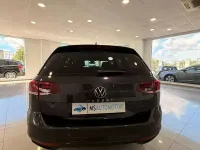 Usado VW Passat Executive 150 CV (110 kW) 2020 Gris Familiar
