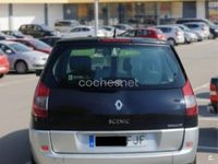 Usado Renault Grand Scénic II Dynamique 130 CV (95 kW) 2008 Negro Monovolumen