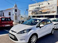 Usado Ford Fiesta 60 CV (44 kW) 2011 Blanco Utilitario