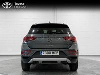 Usado VW T-Roc Life 110 CV (80 kW) 2022 Gris / plata SUV