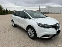 Begagnad Renault Espace Zen 160 HK (117 kW) 2017 Vit Minibuss