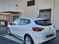 Begagnad Renault Clio V Initiale Paris 140 HK (102 kW) 2021 Vit Sedan
