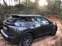 Usado Peugeot 2008 Active 110 CV (80 kW) 2021 Gris / plata SUV