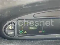 Usado Citroën Xsara Picasso 90 CV (66 kW) 2003 Gris / plata Monovolumen