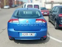 Usado Renault Laguna III GT 150 CV (110 kW) 2010 Azul Berlina