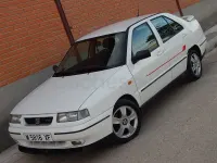Usado Seat Toledo 90 CV (66 kW) 1999 Blanco Berlina