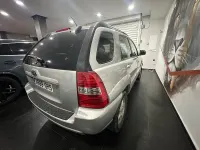 Usado Kia Sportage Active 140 CV (102 kW) 2009 Gris / plata SUV