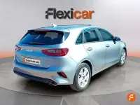Usado Kia Ceed 136 CV (100 kW) 2023 Gris Utilitario