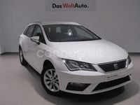 Usado Seat Leon Style 115 CV (84 kW) 2020 Blanco Familiar