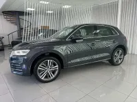 Usado Audi Q5 Ambiente 190 CV (139 kW) 2018 Gris SUV