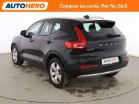 Usado Volvo XC40 Momentum 190 CV (139 kW) 2018 Negro SUV