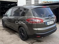 Begagnad Ford S-MAX Trend 140 HK (102 kW) 2011 Brun Minibuss