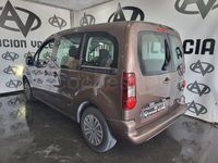 Usado Peugeot Partner Tepee Active 92 CV (67 kW) 2013 Marrón Monovolumen