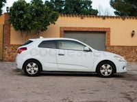 Usado Kia Ceed Active 126 CV (92 kW) 2009 Blanco Utilitario