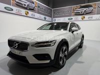 Usado Volvo V60 CC Ultimate 197 CV (144 kW) 2022 Blanco Familiar