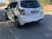 Usado Toyota Verso Comfort 124 CV (91 kW) 2013 Blanco Monovolumen